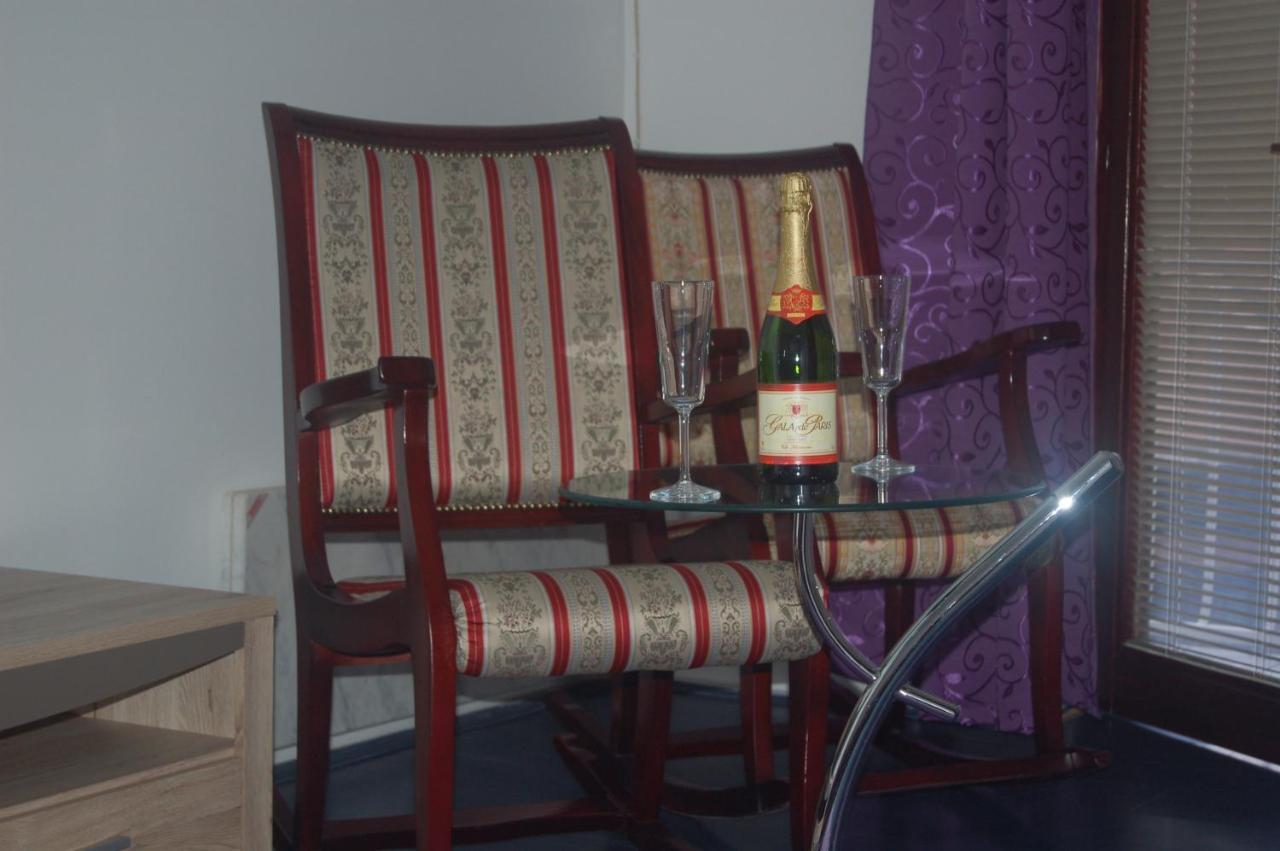 Apartmani Marios Ni Εξωτερικό φωτογραφία